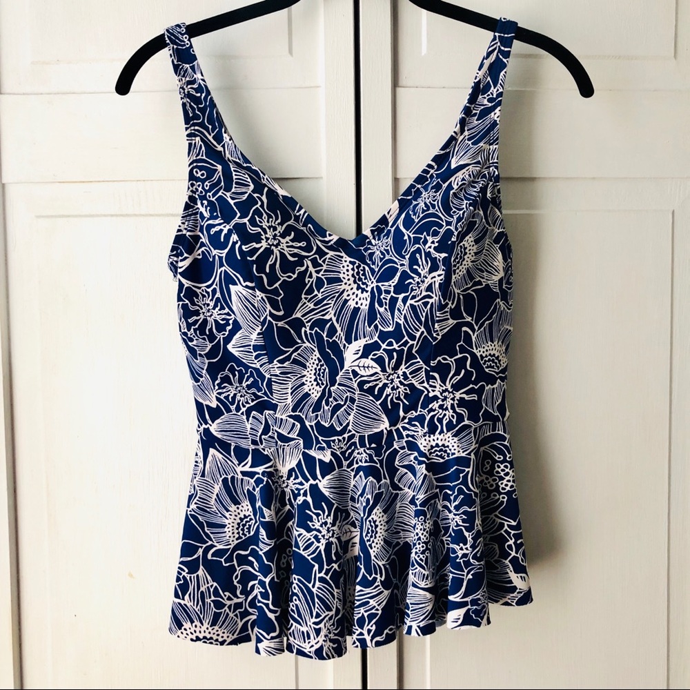 Sea Angel Full Coverage Bathing Suit Top Size M